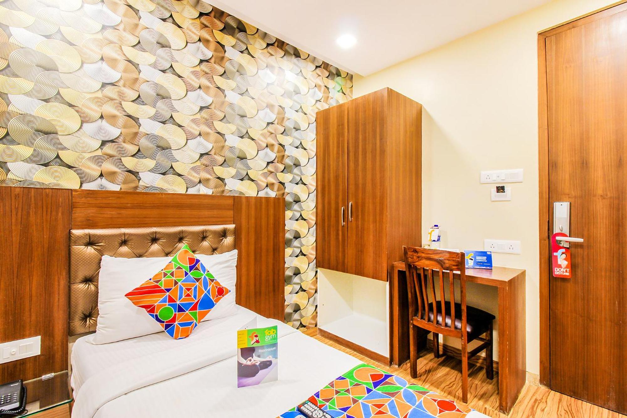 Fabhotel Arton Suite - Nr Mumbai International Airport エクステリア 写真